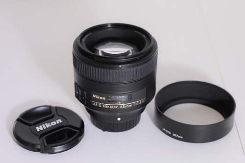 Nikon 85mm 1 - 85mm, f/1.8
