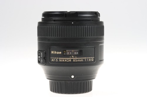 Nikon 1 8 g - 85,